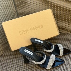 Steve Madden
Women’s Harperr Slide Sandal